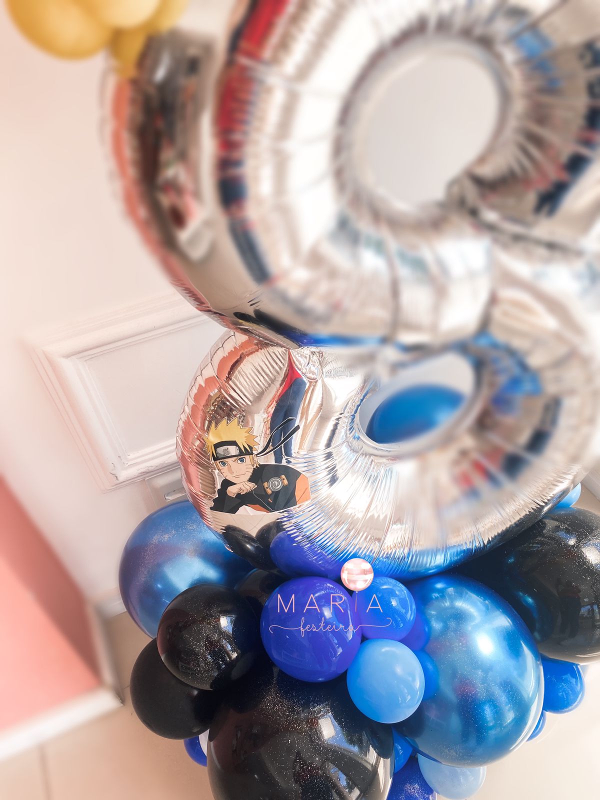 NARUTO - Max decoração temática com número metalizado, buquê de balões e bolha personalizada com detalhes no tema - Image 2