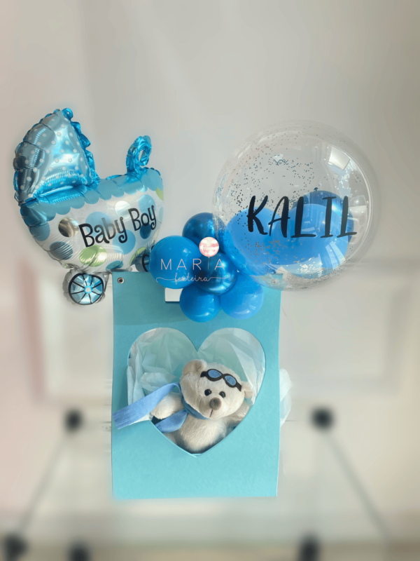 CARINHO INESQUECÍVEL - Caixa especial com balão temático, balão personalizado e pelúcia