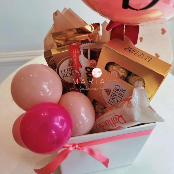 Presente Feliz- Box com mix de chocolates e balão personalizado - Image 2